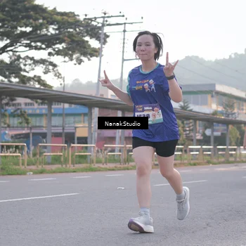 Runner Photo 8343212