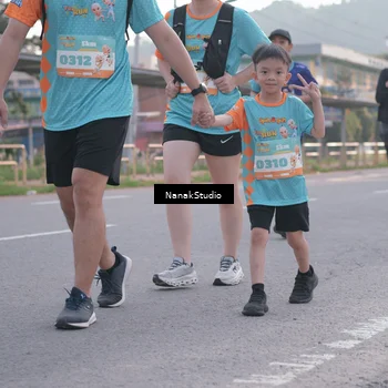 Runner Photo 8343235