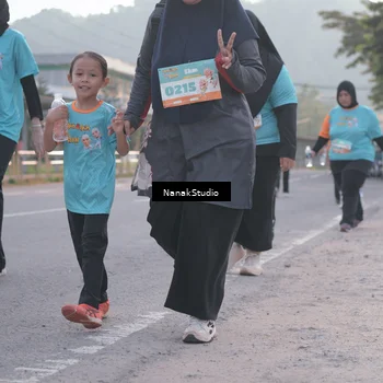 Runner Photo 8343299