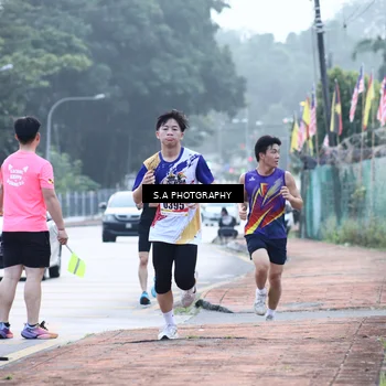 Runner Photo 8343319