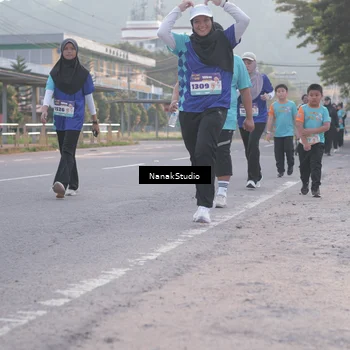 Runner Photo 8343326