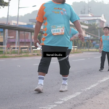 Runner Photo 8343361