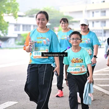 Runner Photo 8343369