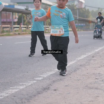Runner Photo 8343374