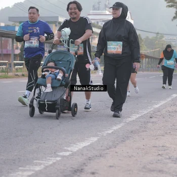 Runner Photo 8343377