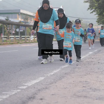 Runner Photo 8343392