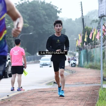 Runner Photo 8343415