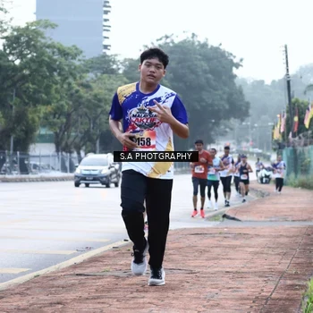 Runner Photo 8343423