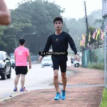 Runner Photo 8343468