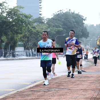 Runner Photo 8343502