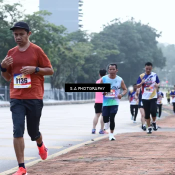 Runner Photo 8343512