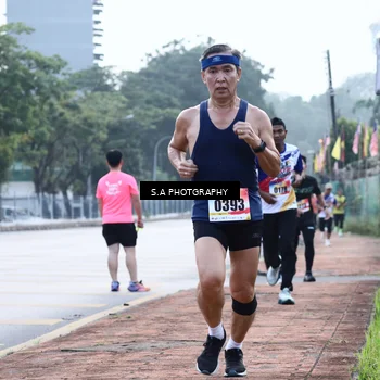 Runner Photo 8343518
