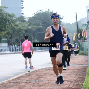Runner Photo 8343549