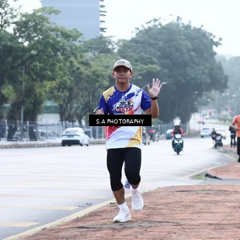 Runner Photo 8343617