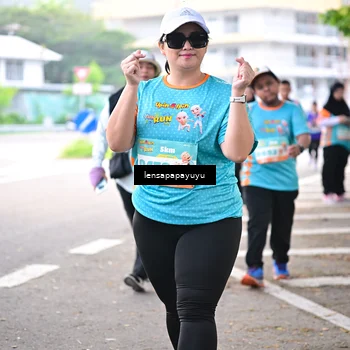 Runner Photo 8343640