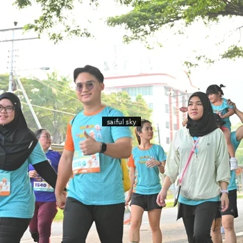 Runner Photo 8343651