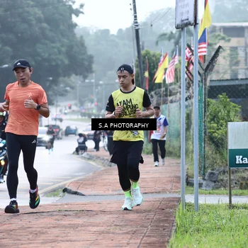 Runner Photo 8343657