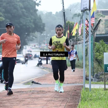 Runner Photo 8343670