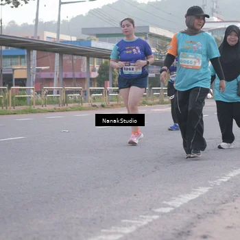 Runner Photo 8343685