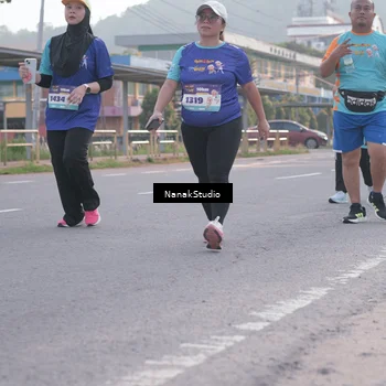 Runner Photo 8343736