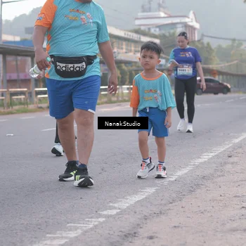 Runner Photo 8343767