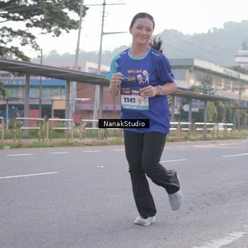 Runner Photo 8343830