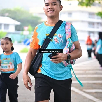 Runner Photo 8343859
