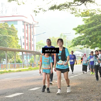 Runner Photo 8343881