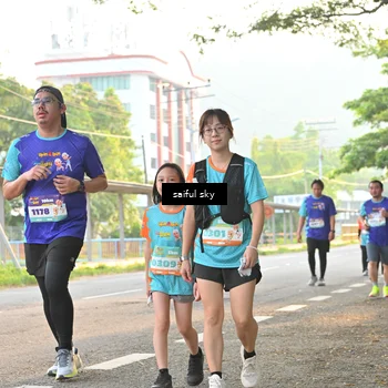 Runner Photo 8343926