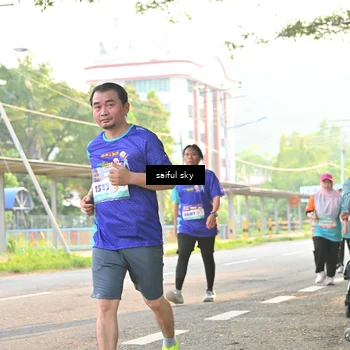 Runner Photo 8343927