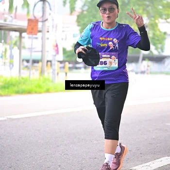 Runner Photo 8343955