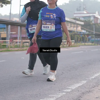 Runner Photo 8343964