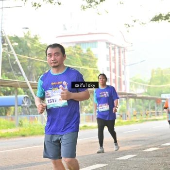 Runner Photo 8343982