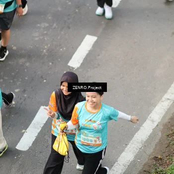 Runner Photo 8344018