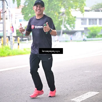 Runner Photo 8344097