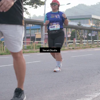 Runner Photo 8344105