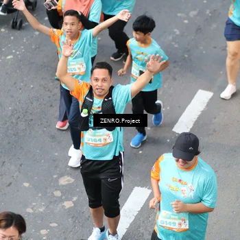 Runner Photo 8344109