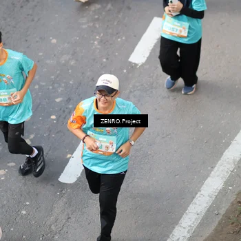 Runner Photo 8344204