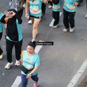 Runner Photo 8344215