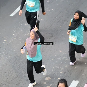 Runner Photo 8344246