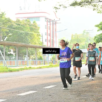 Runner Photo 8344260