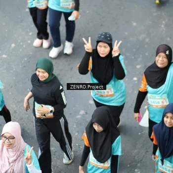 Runner Photo 8344275
