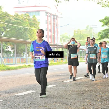 Runner Photo 8344290