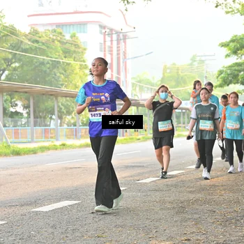 Runner Photo 8344295