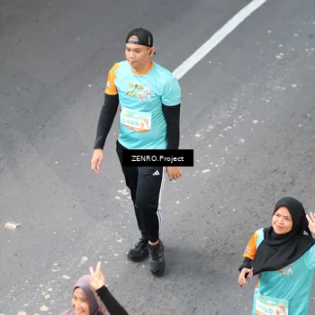 Runner Photo 8344342