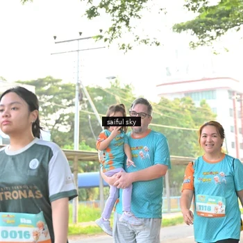 Runner Photo 8344365