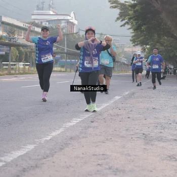Runner Photo 8344367