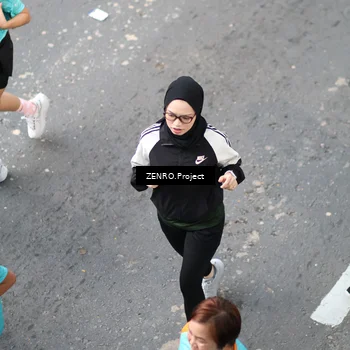 Runner Photo 8344389