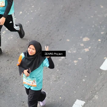Runner Photo 8344399