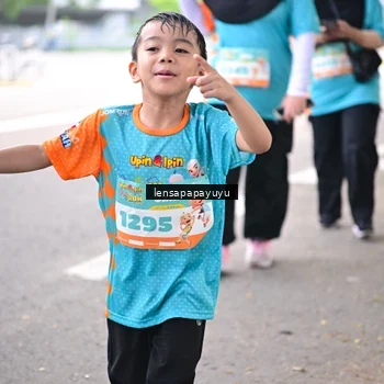 Runner Photo 8344415